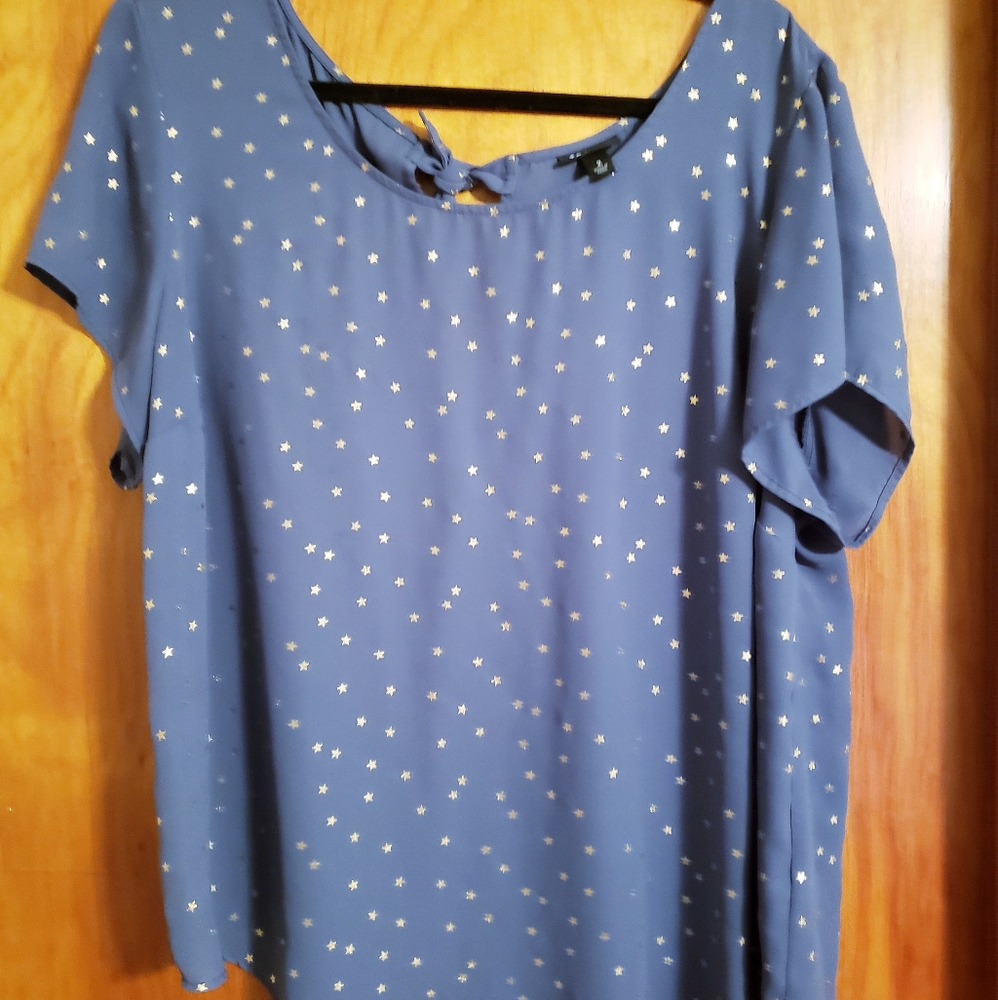 Torrid blue and gold star top, sz 2